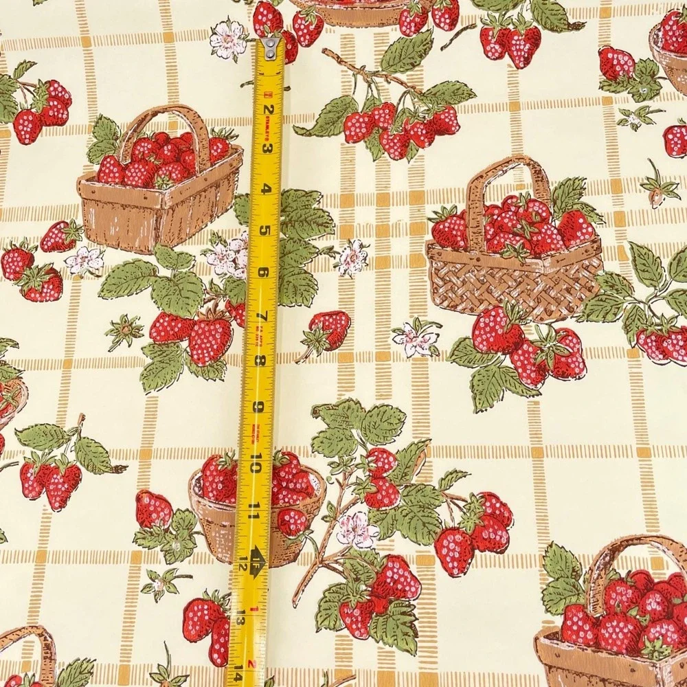 Vintage Imperial Strawberry Basket Wall Paper 70s Kitsch Kitchen 82